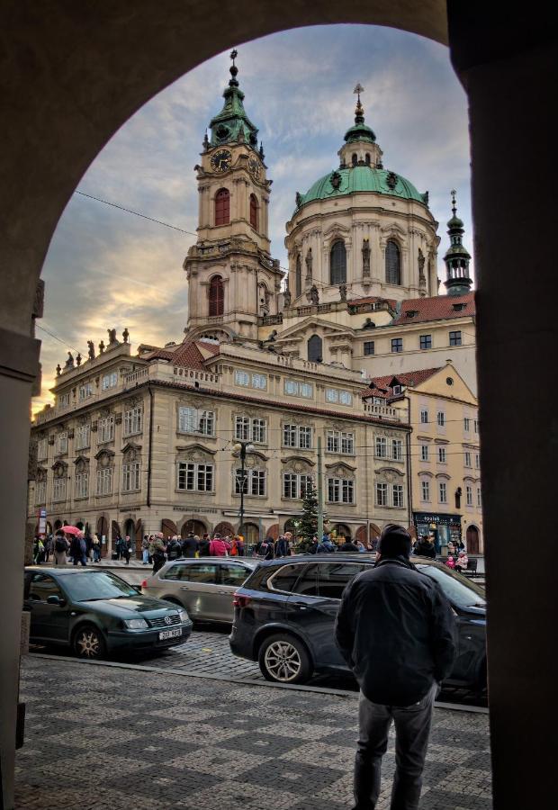 Utulny Byt Pod Prazskym Hradem Apartment ปราก ภายนอก รูปภาพ